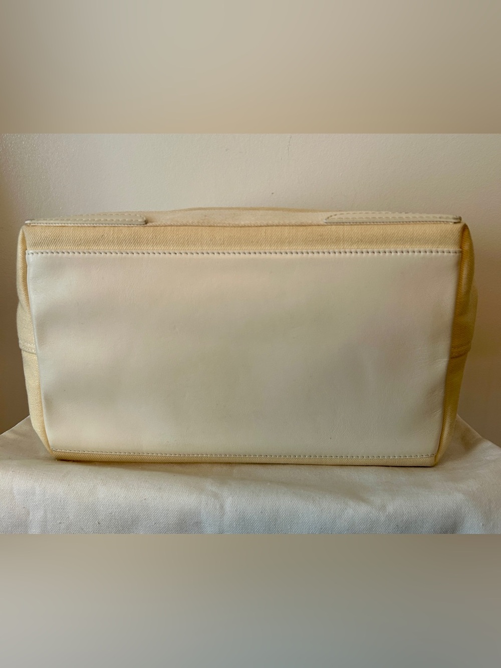 Balenciaga Calabasas Canvas Tote in Pale Cream with Black Logo - Picture 3 of 11